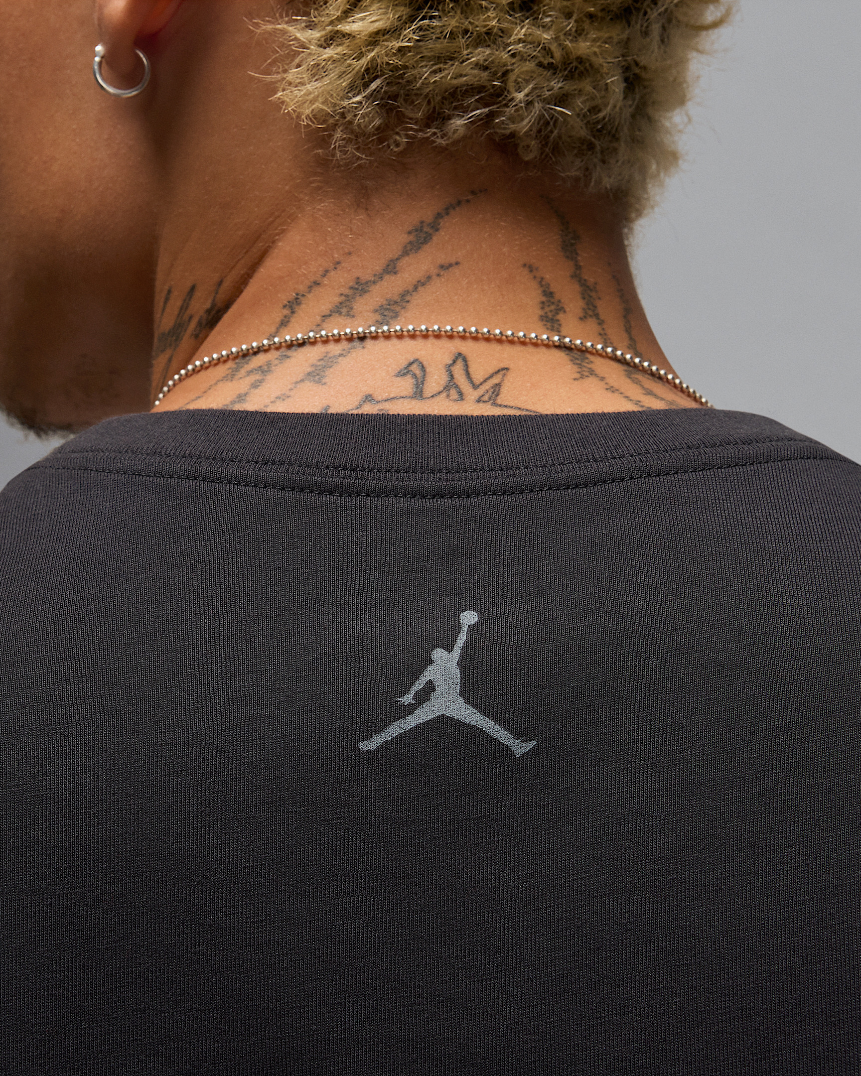 Jordan Men's T-Shirt - 5
