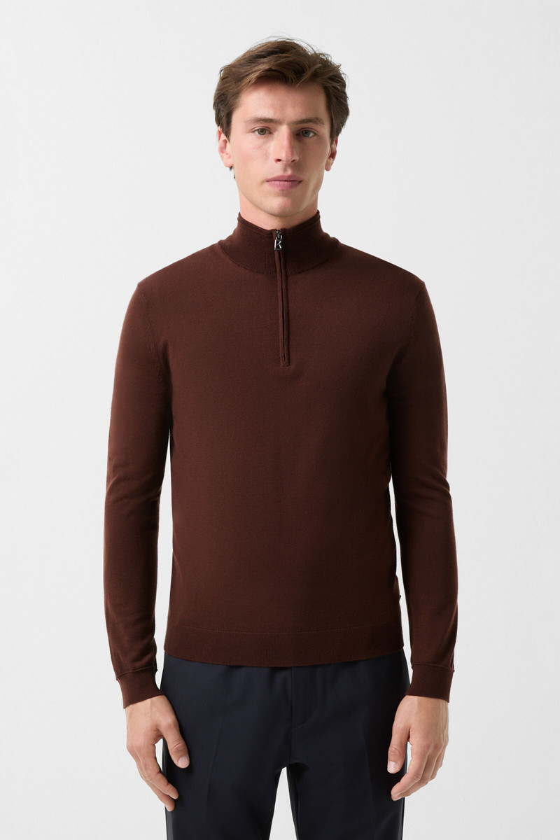 Ouri knitted troyer in Wine red 2