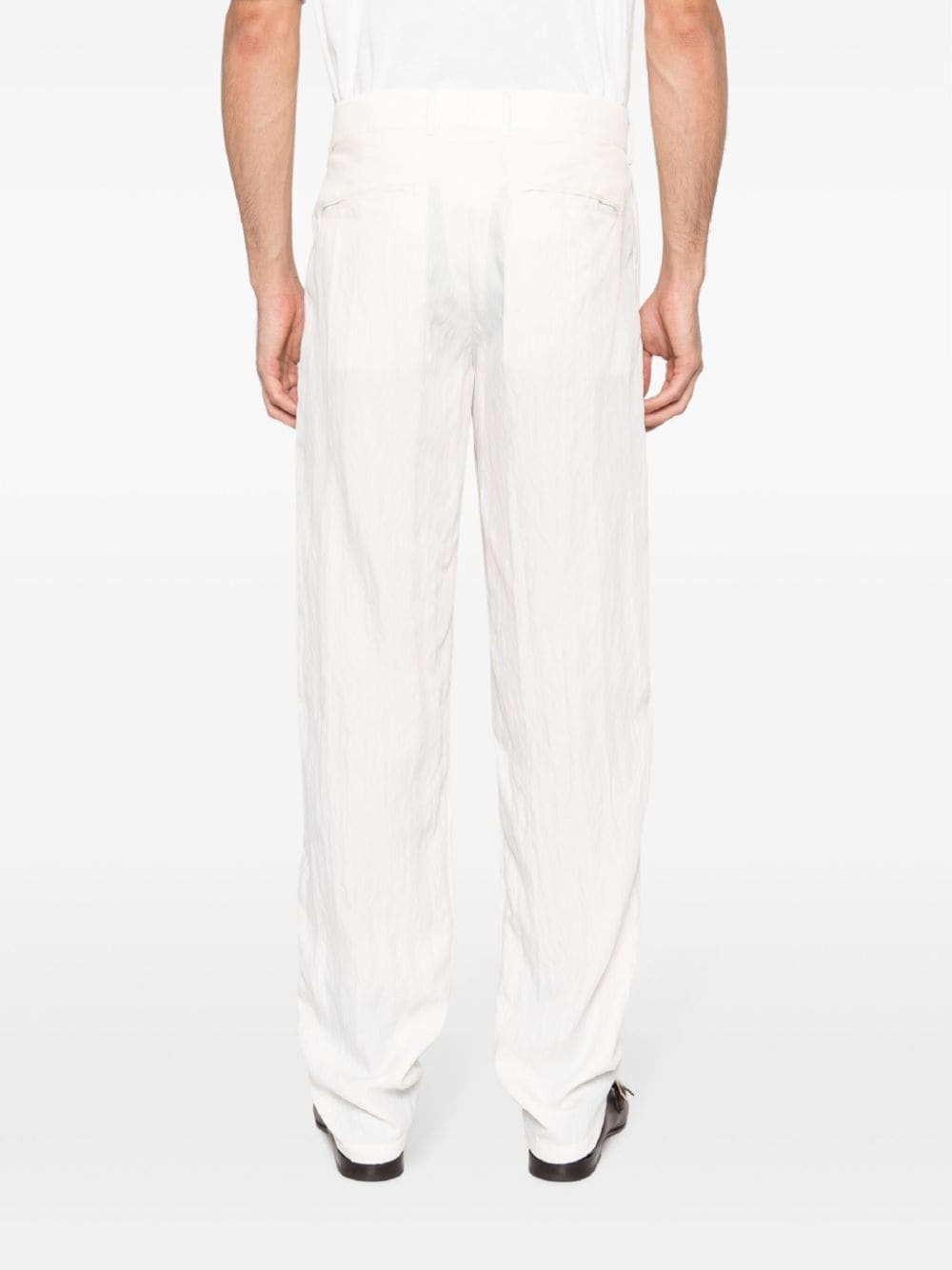 crinkled-finish straight-leg trousers - 4