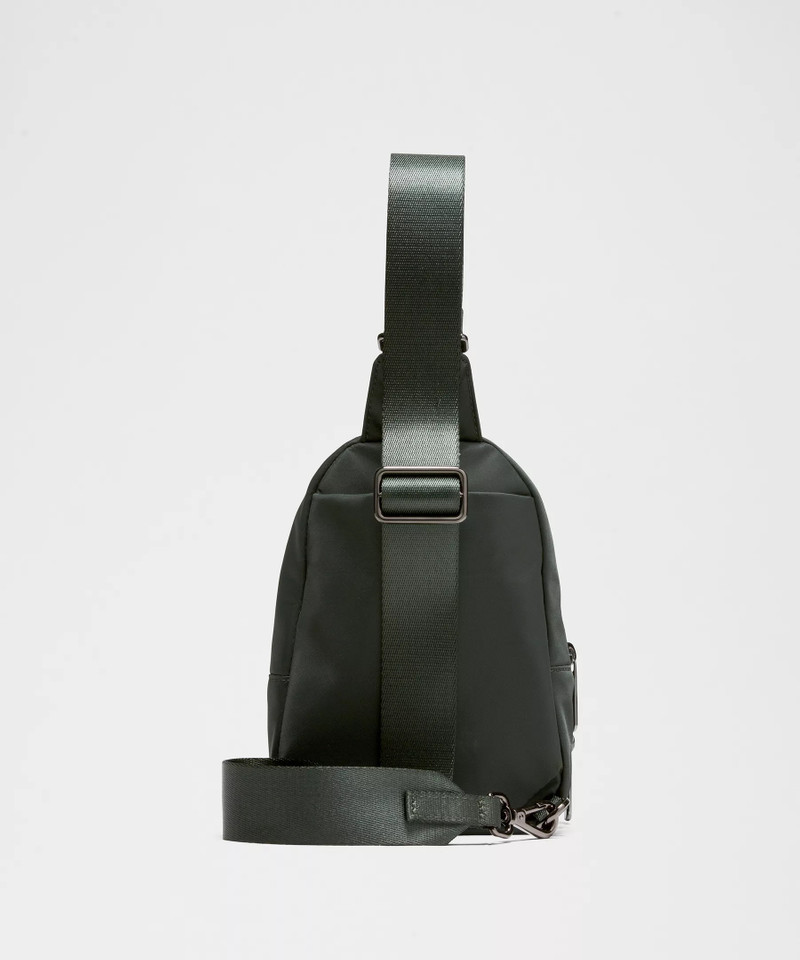 Everywhere Small Sling Bag 3