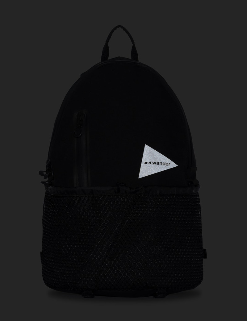 and Wander PE/CO 20L DAYPACK outlook