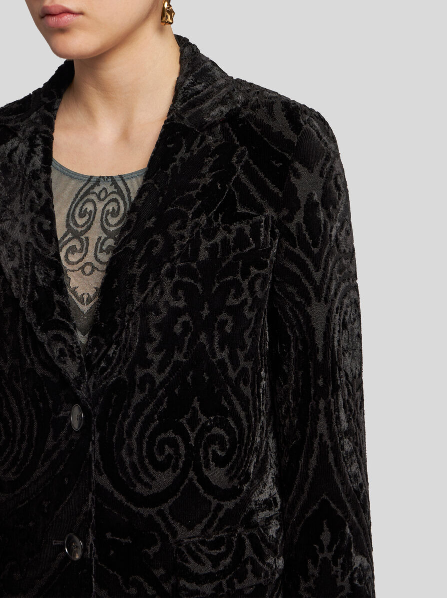 VELVET JACQUARD COAT - 2