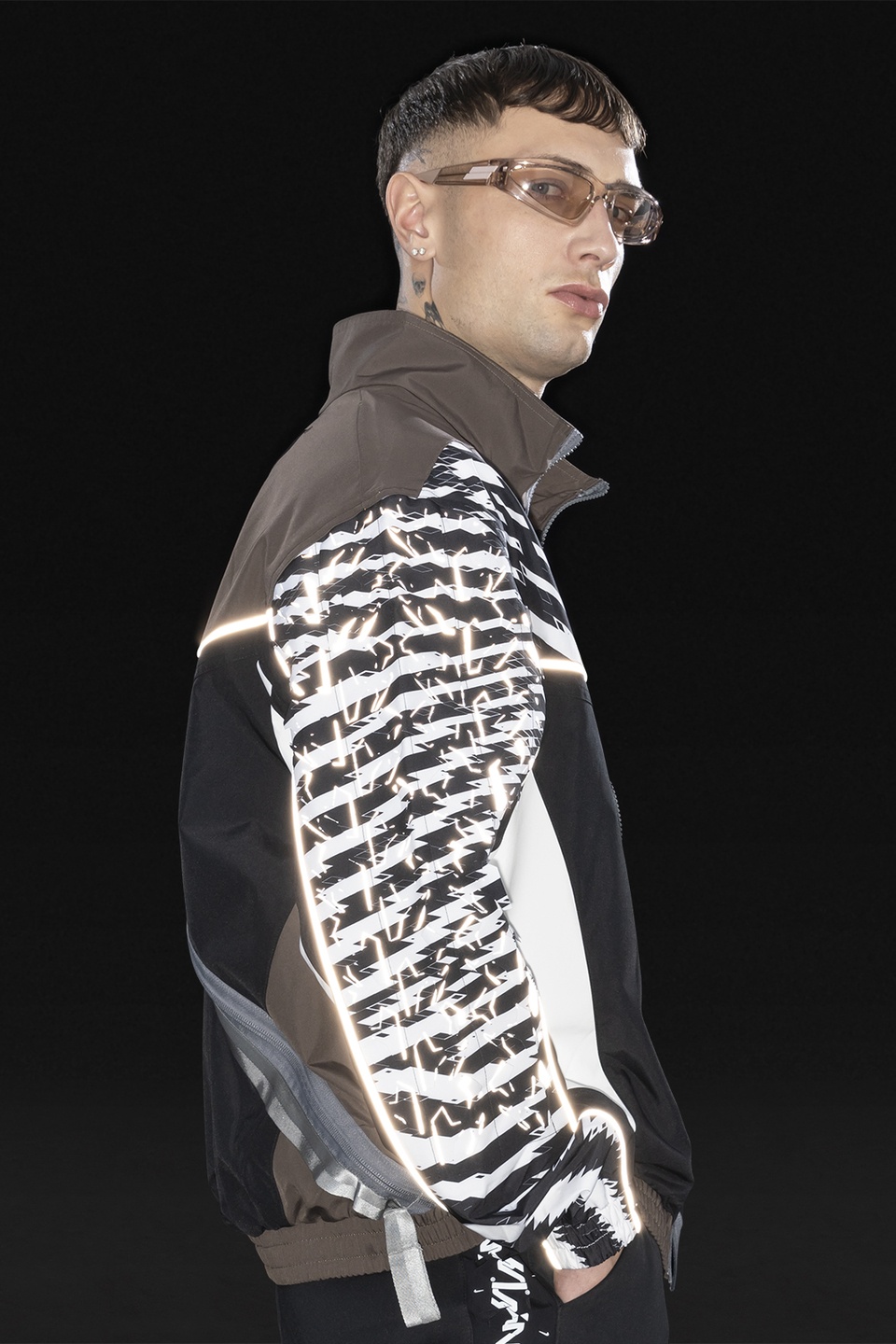 GGG-J2-100 Nike® Acronym® Track Jacket Woven White/Multi - 33