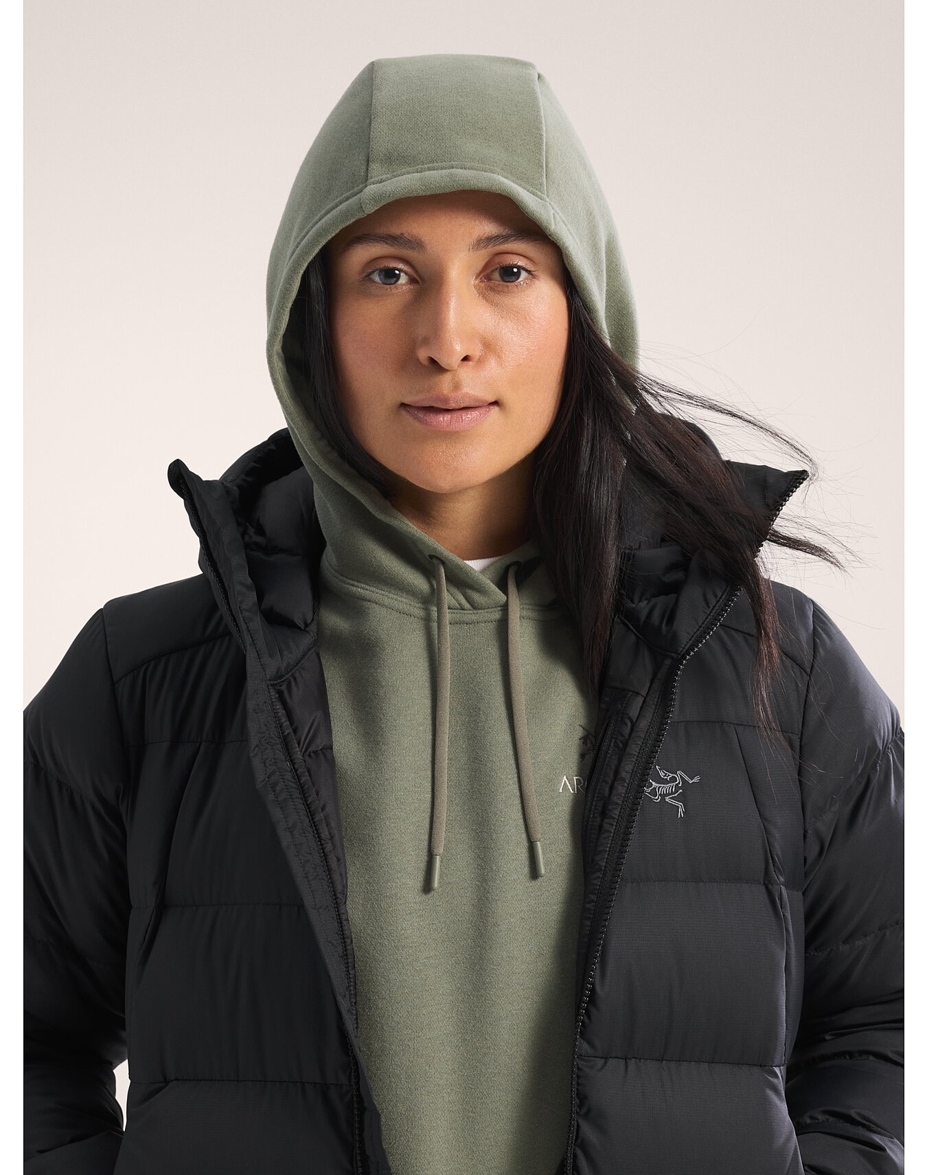 Emblem Fleece Hoody - 3