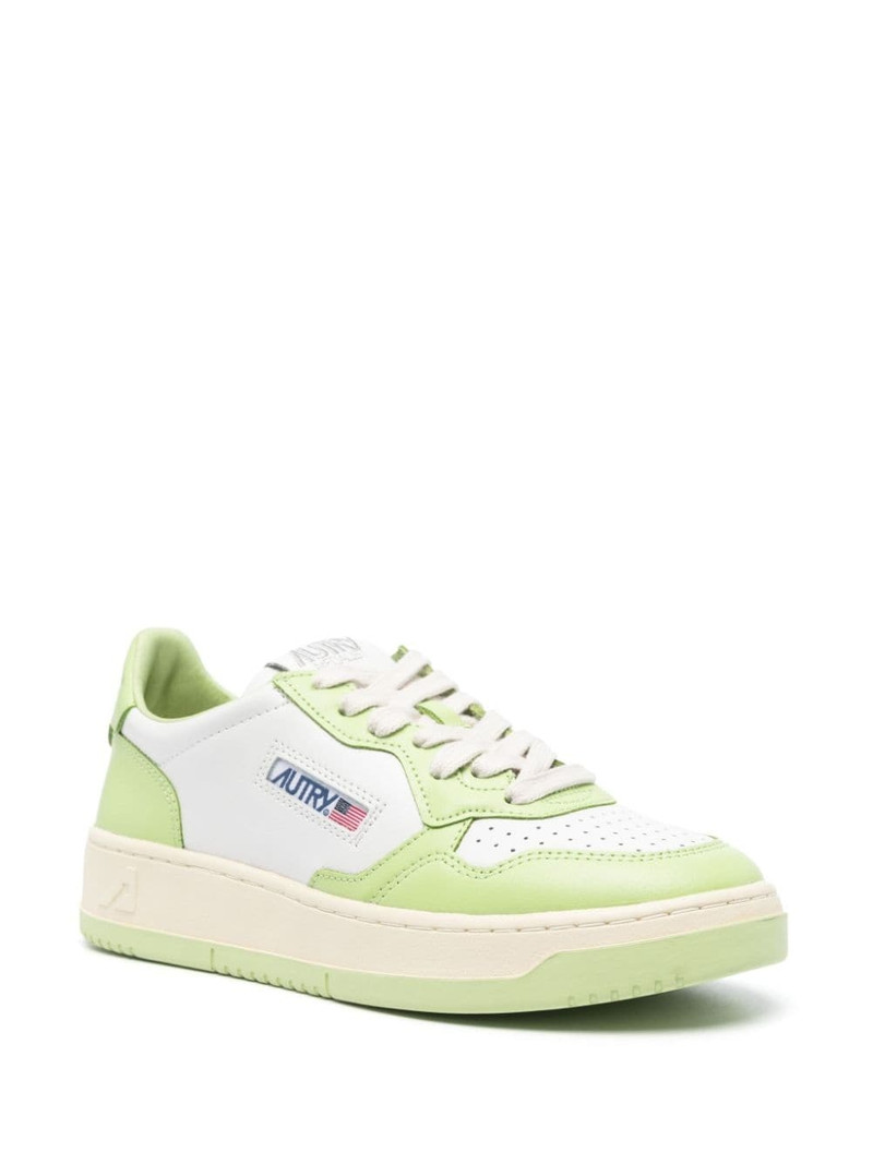 AUTRY Medalist leather sneakers outlook