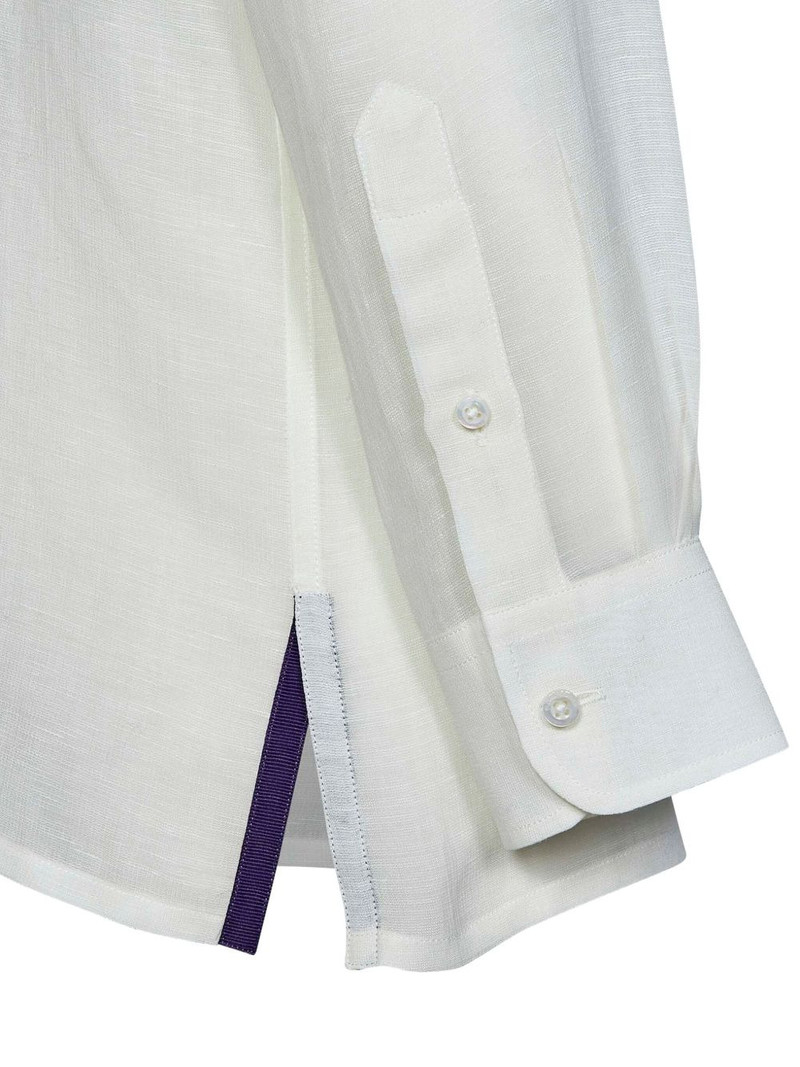 buttoned collared shirt 3