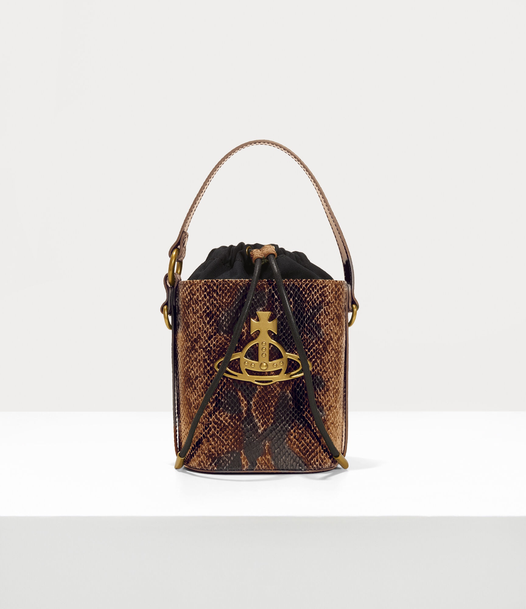 DRAWSTRING BUCKET - 1