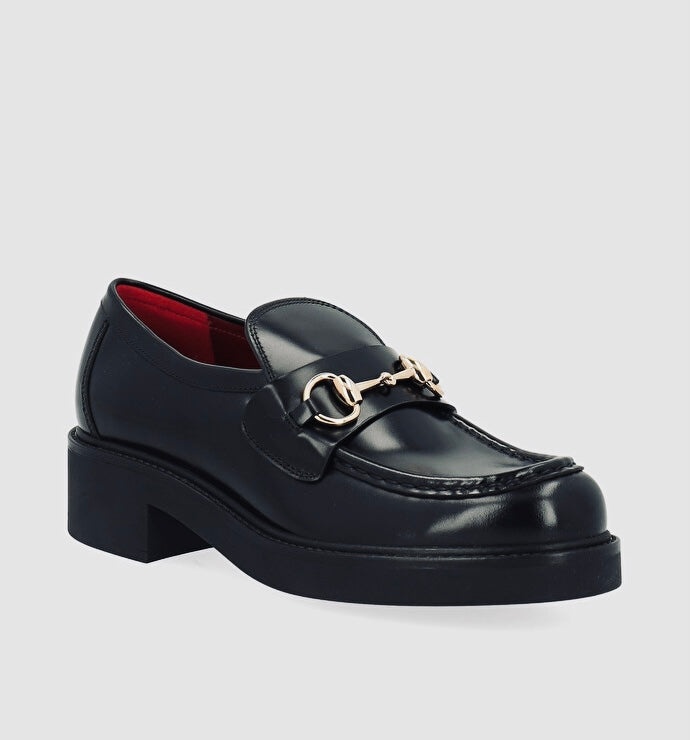 Gucci women’s loafers with horsebit - 2