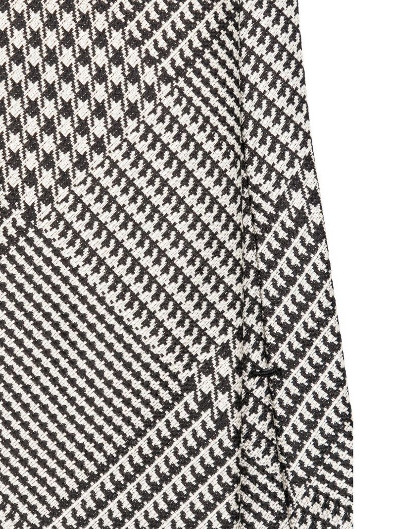 TOM FORD geometric-jacquard tie outlook