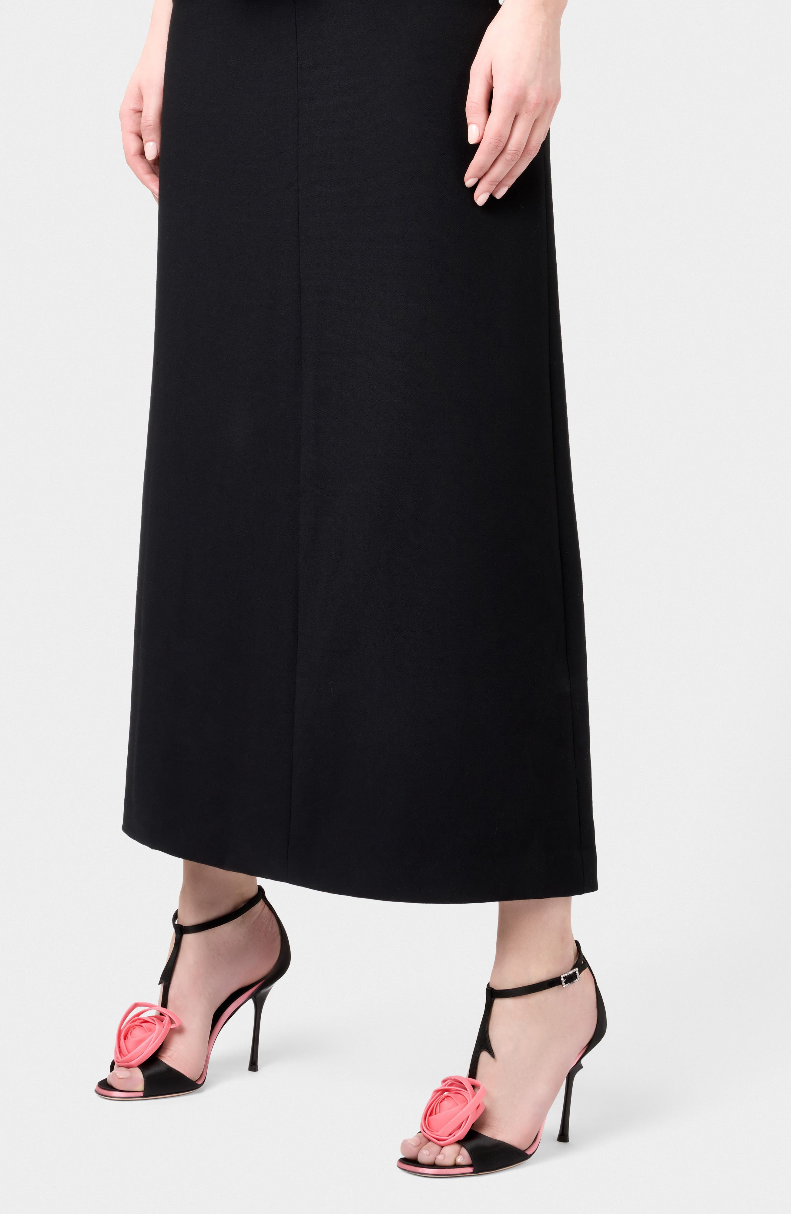 Roger Vivier Rose Vivier Satin T-Strap Sandal in Nero/Geranio at Nordstrom - 2