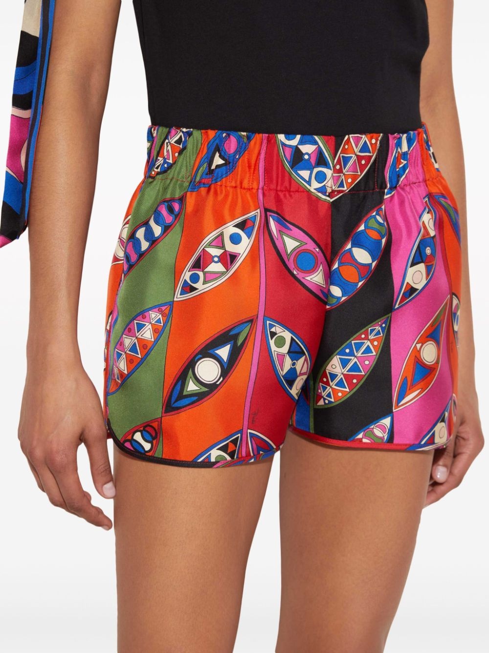 abstract print elasticated waistband silk shorts - 5