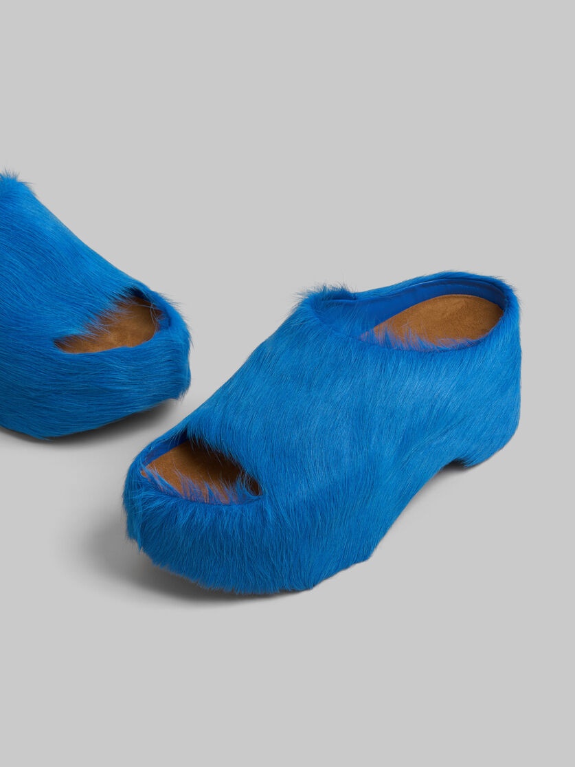 BLUE LONG-HAIR CALFSKIN CHUNKY CLOG SLIDE - 5