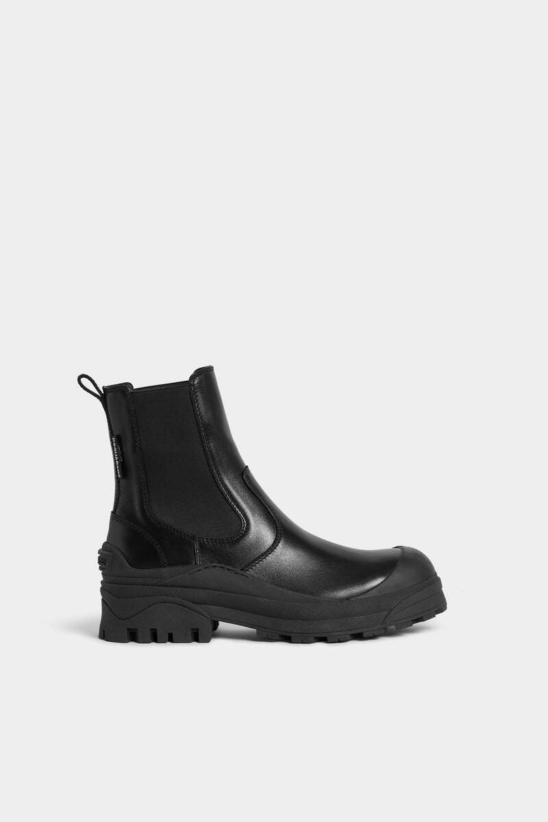 URBAN CHELSEA BOOTS 1