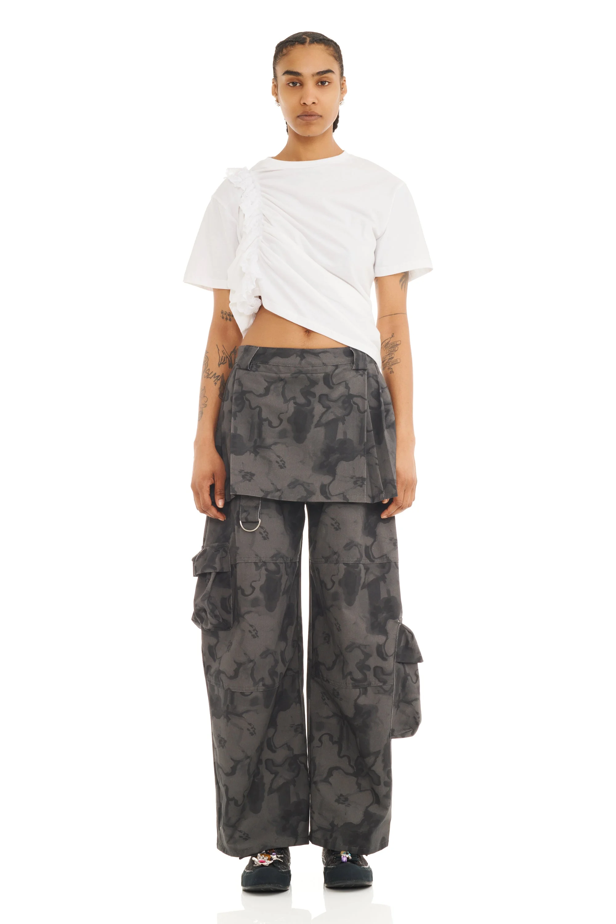 BLACK FLORAL SCRIBBLE LAWN SKIRT CARGO PANT - 1