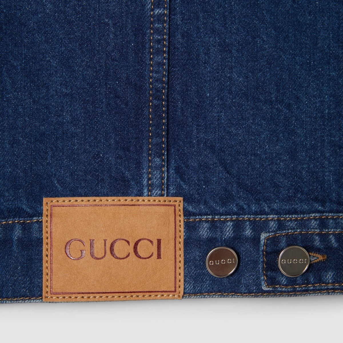 Denim jacket with Gucci print - 9
