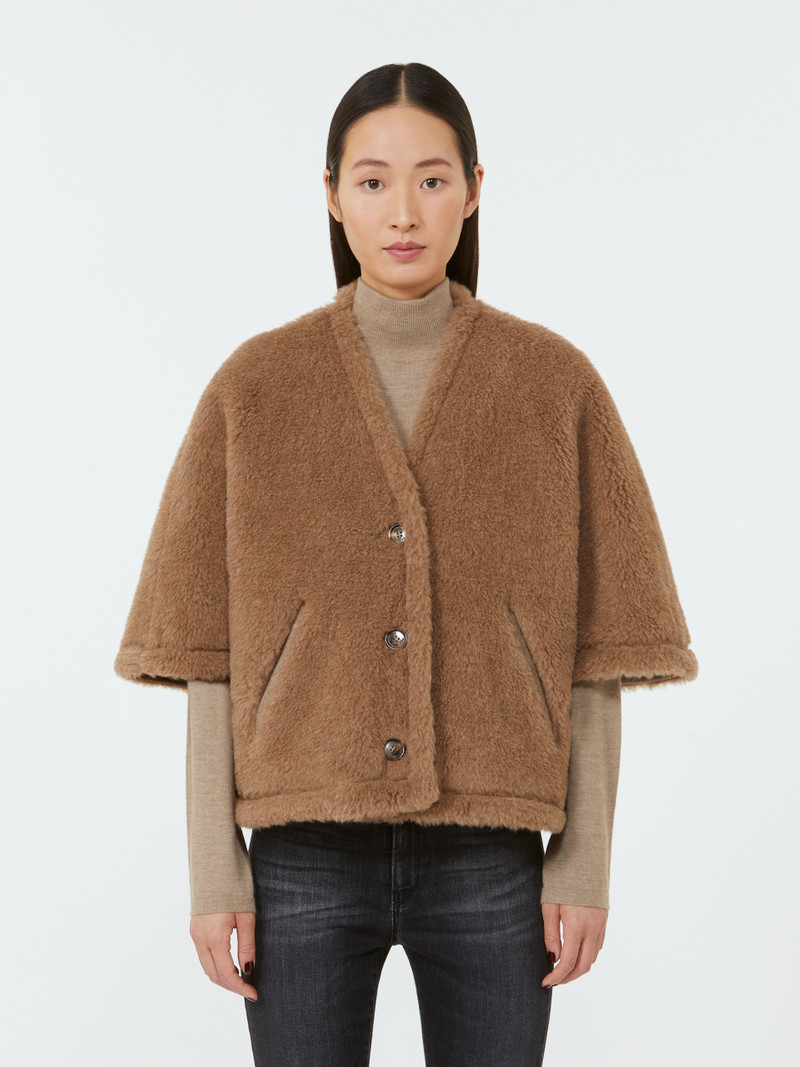 FIORIRE4 Alpaca and cashmere Teddy cape 3