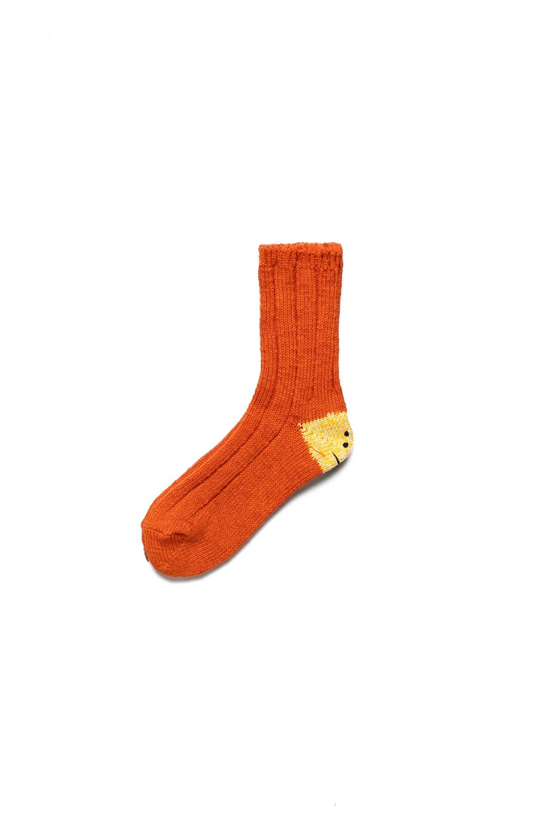 56 Yarns MA-1 RAINBOWY HAPPY HEEL Socks 4