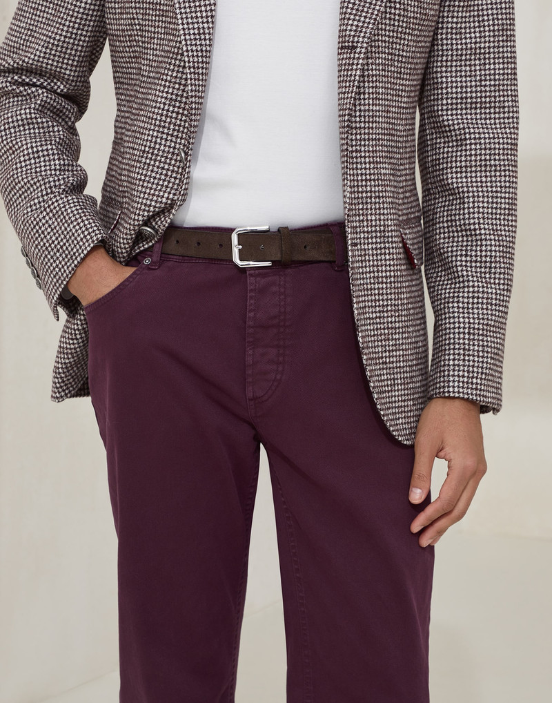 Garment-dyed traditional fit five-pocket trousers in comfort cotton lightweight denim 3