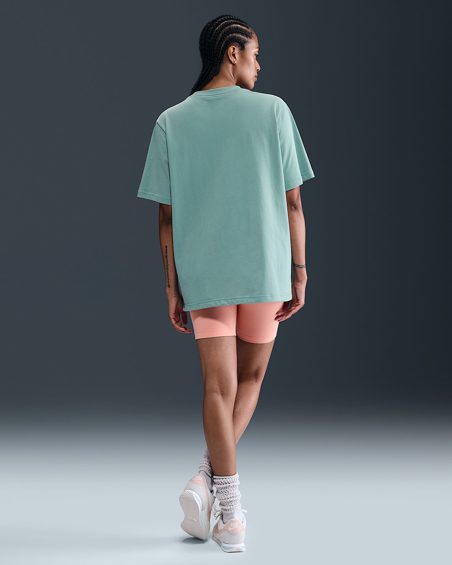 Nike Sportswear Women's Loose Short-Sleeve Graphic T-Shirt - 5