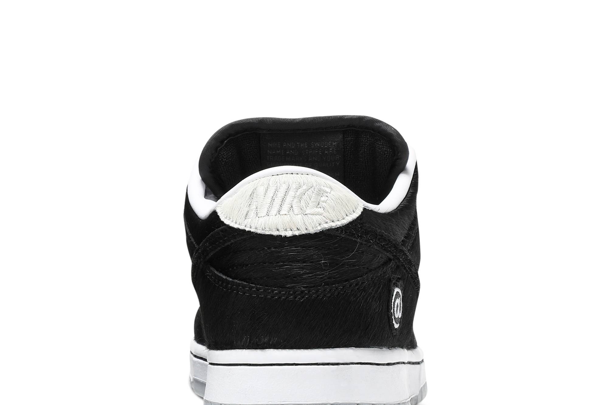 Medicom Toy x Dunk Low SB 'BE@RBRICK' - 7