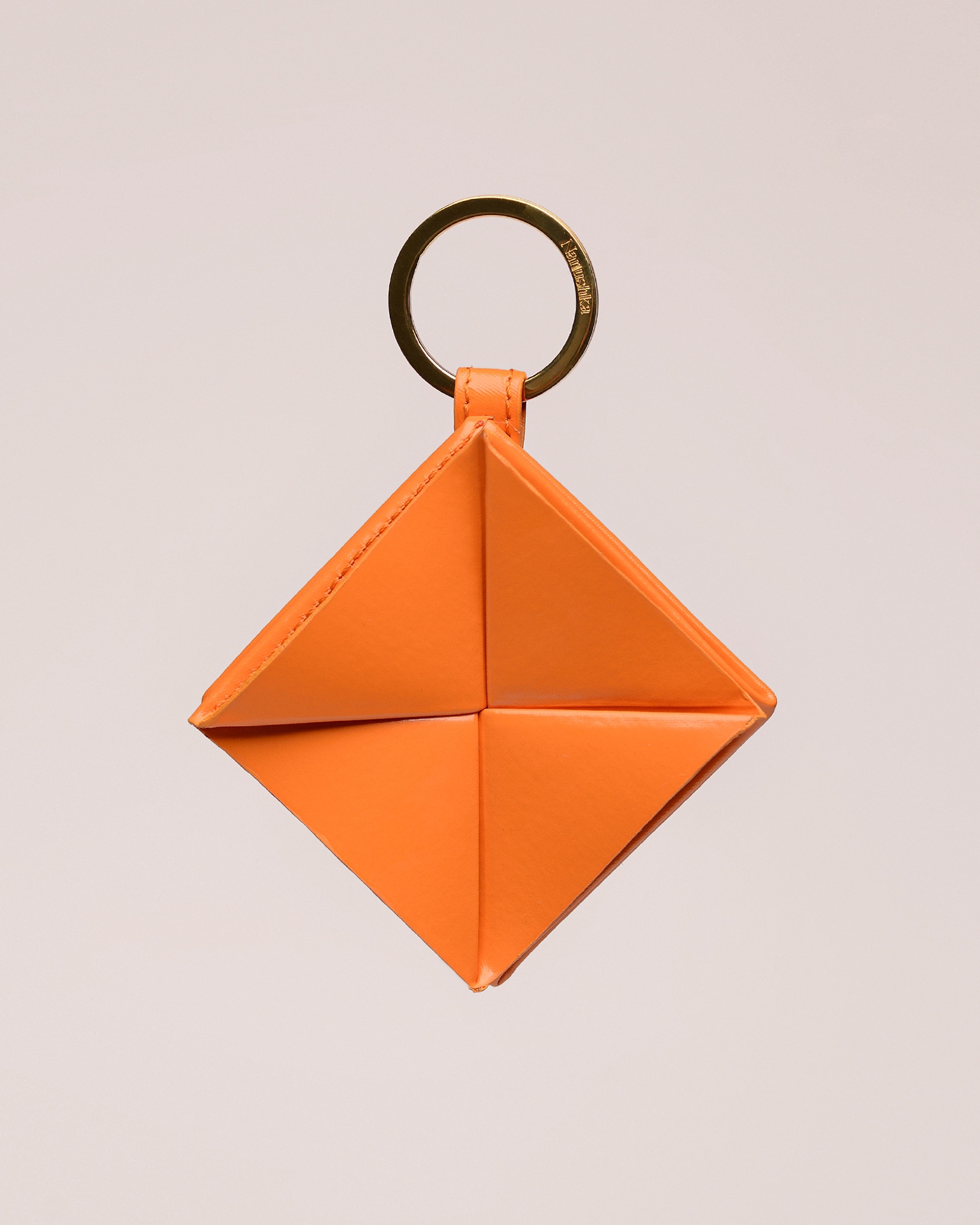 QUINN - Patent vegan leather origami keychain - Orange - 2