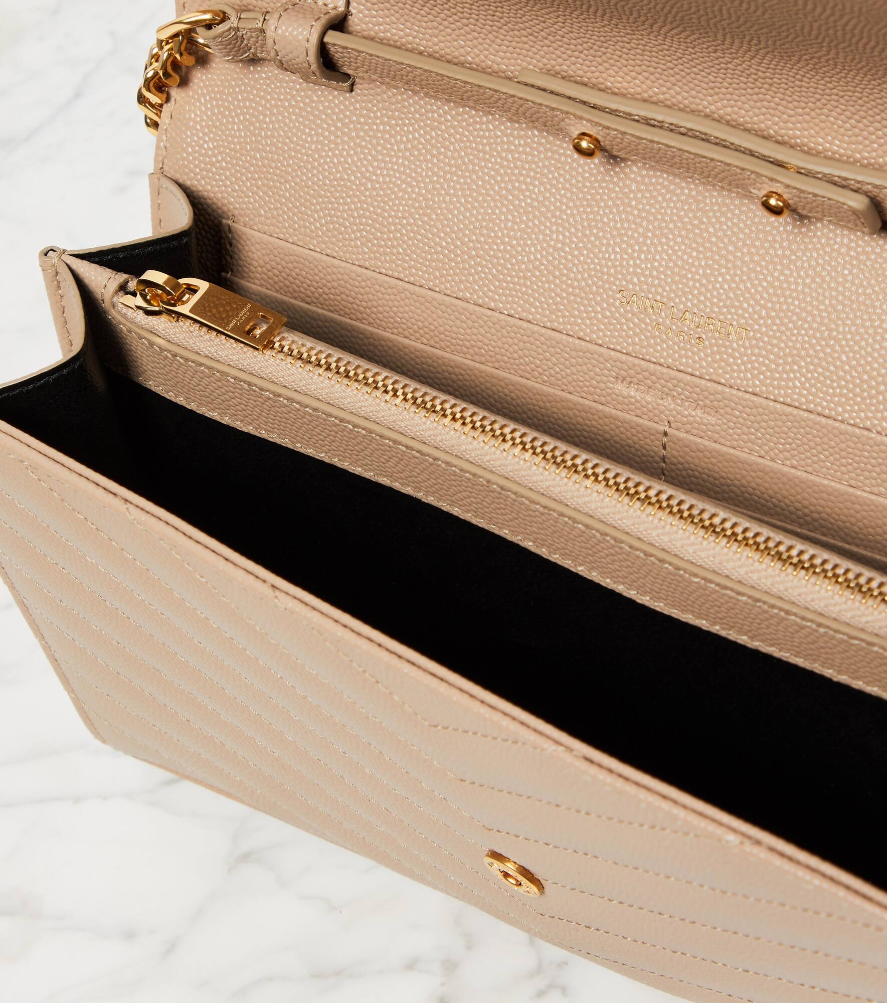Cassandre matelassé leather wallet on chain - 3