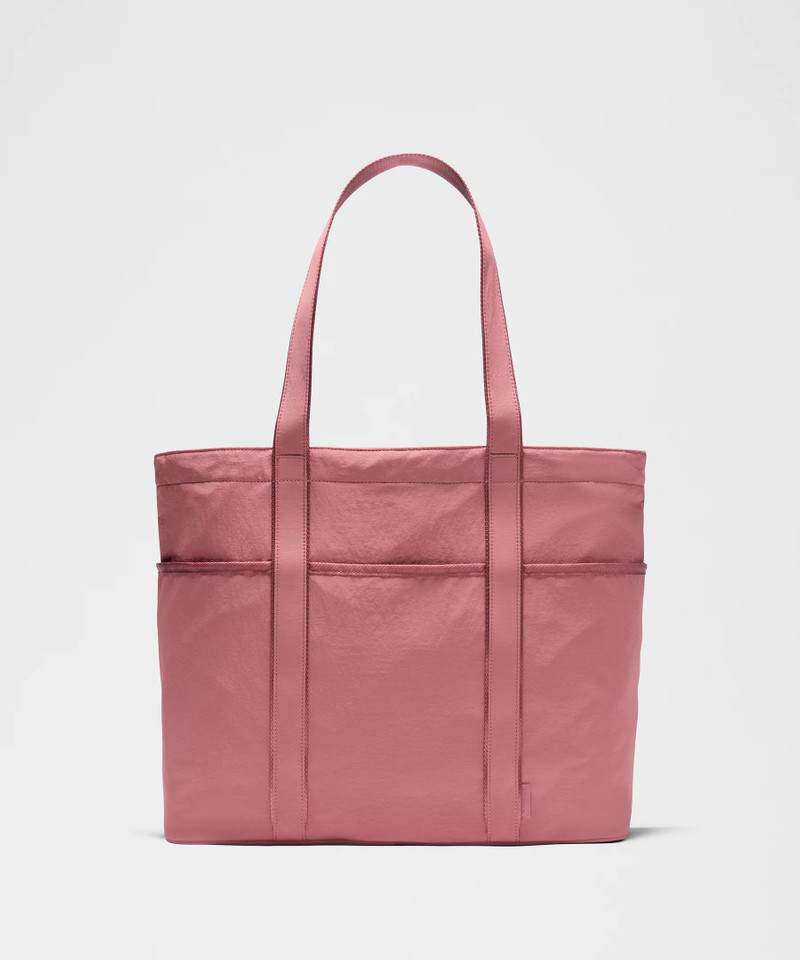 Daily Multi-Pocket Tote Bag 20L 3