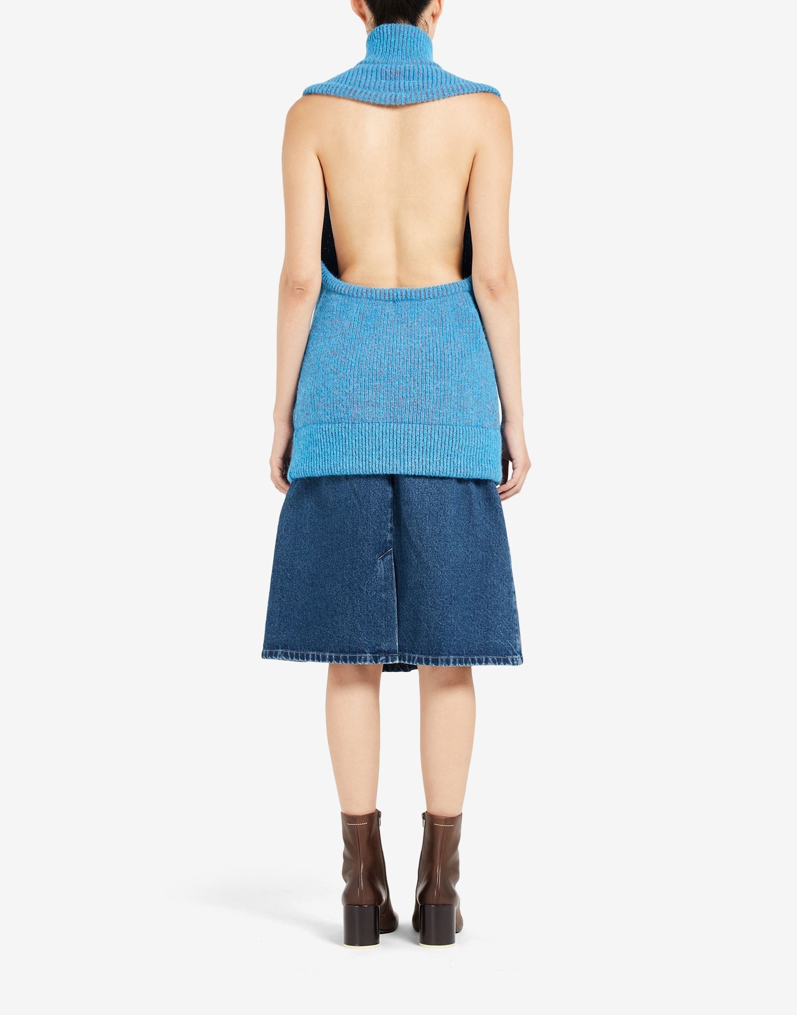 Zip open back sweater - 4