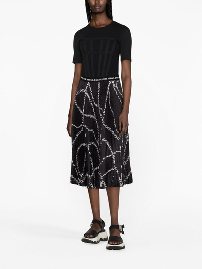 VERSACE JEANS COUTURE chain-print plissé skirt outlook