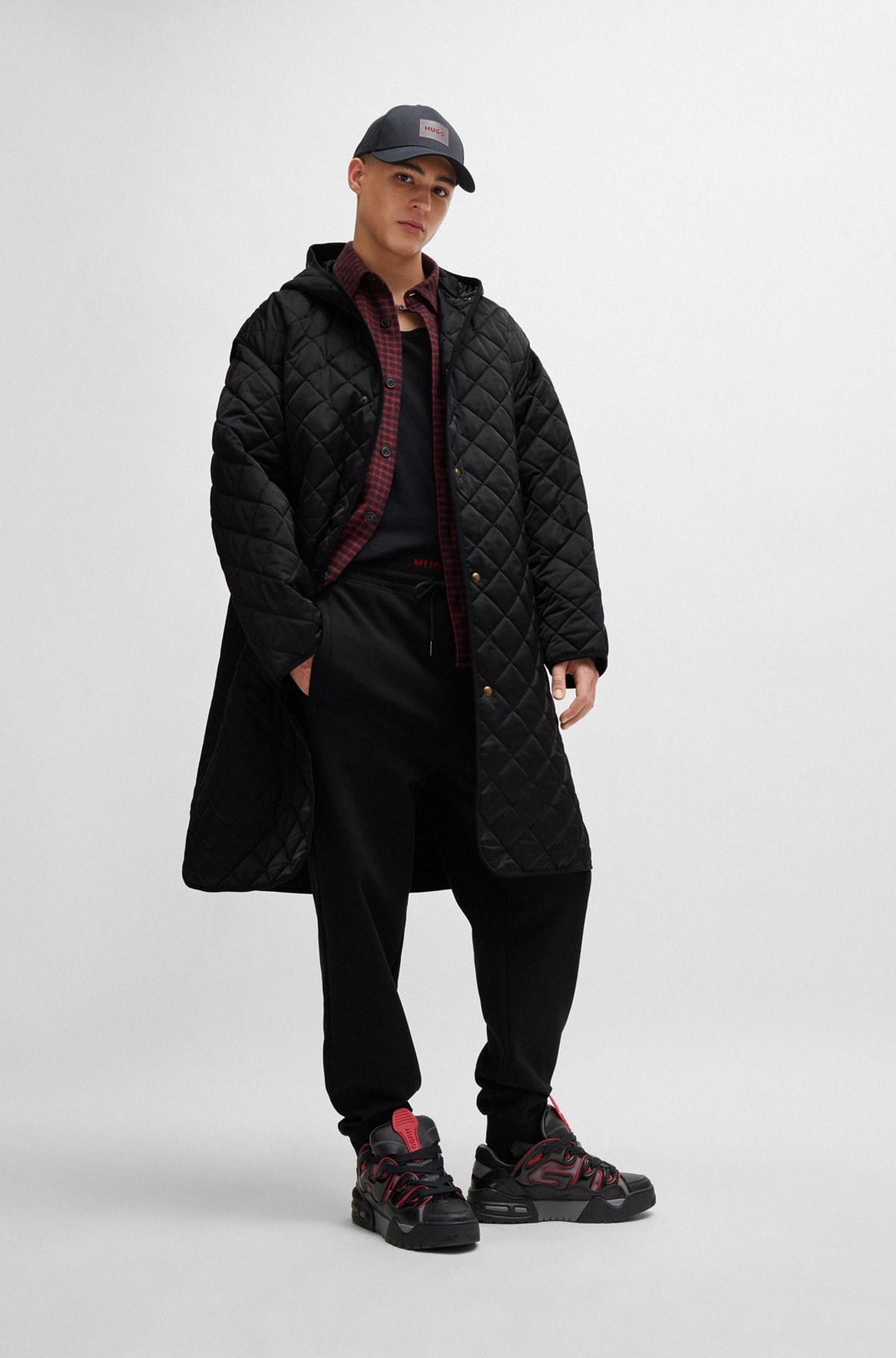 WATER-REPELLENT QUILTED COAT WITH DETACHABLE SLEEVES - 2
