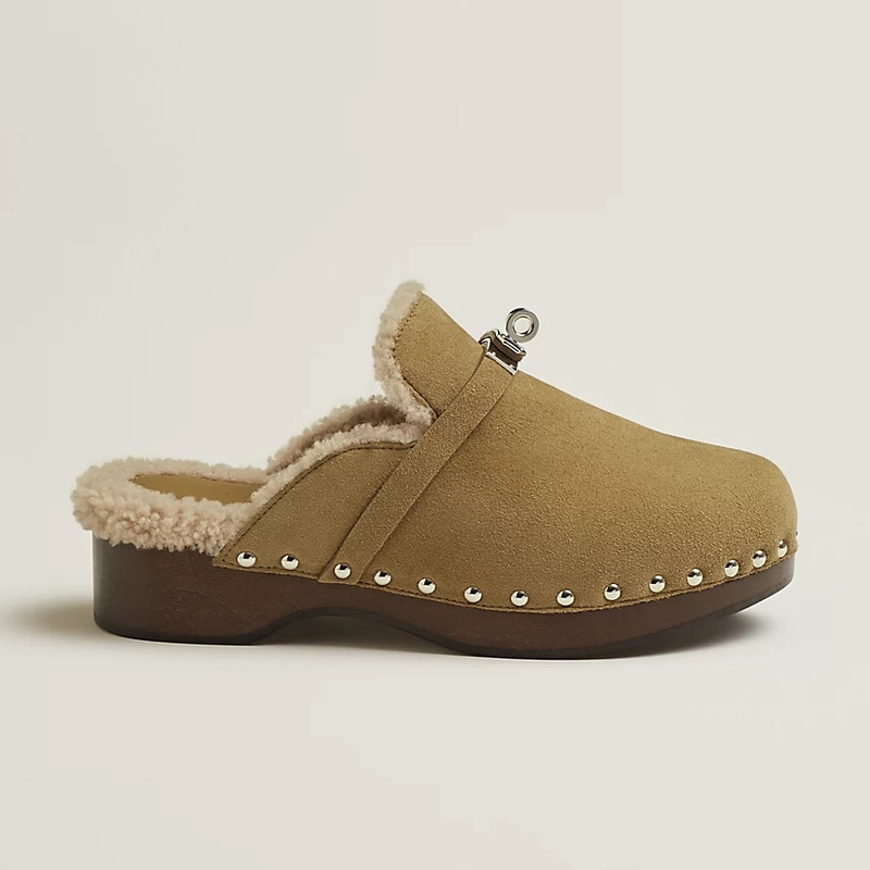 Hermès Carlotta mule outlook