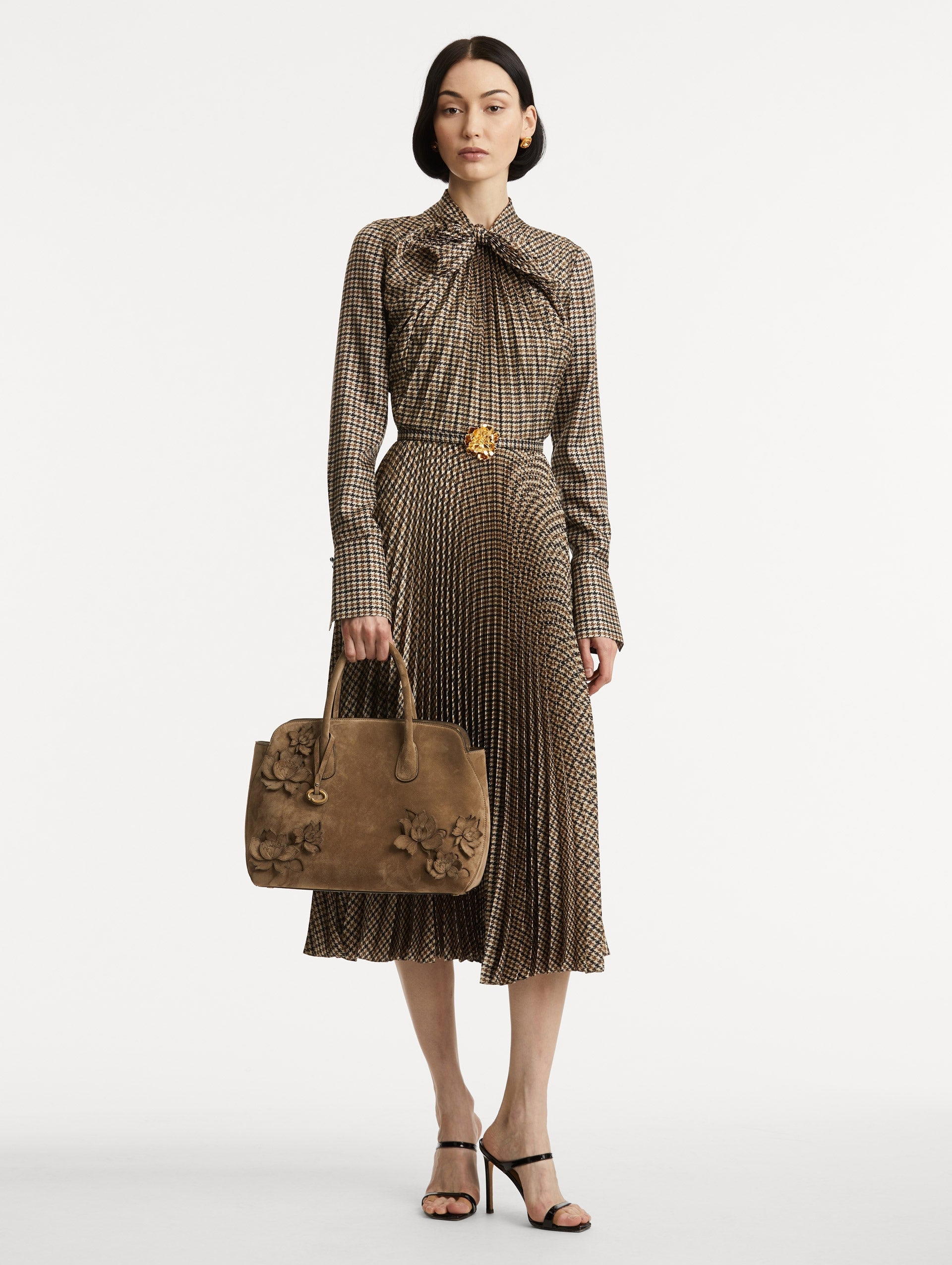THE IVY IN SUEDE - 6