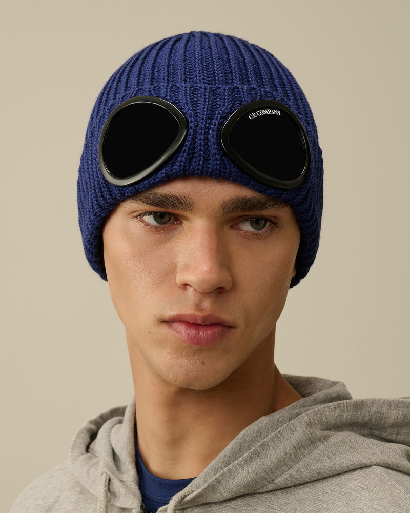 C.P. Company Extra Fine Merino Wool Goggle Beanie outlook