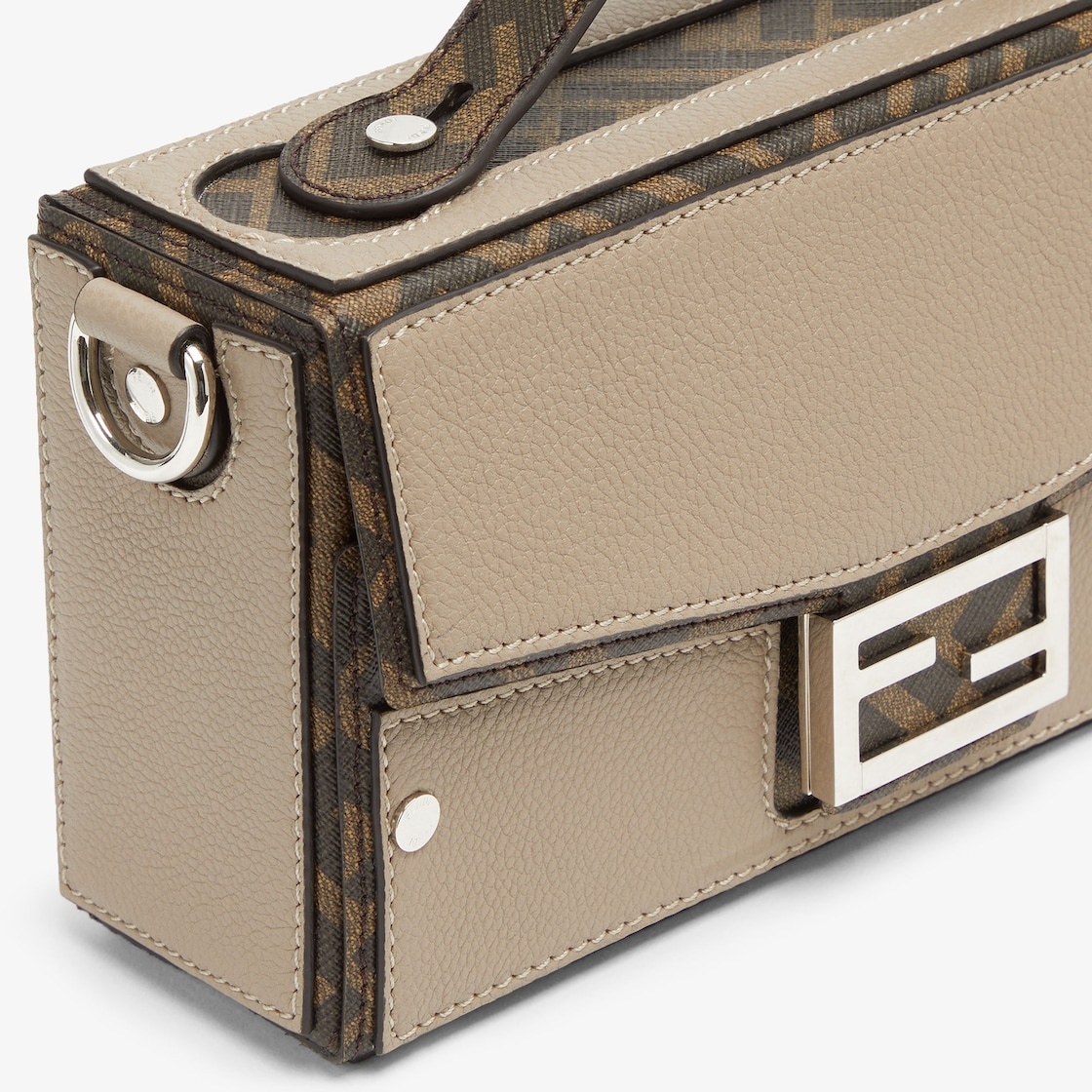 Soft Trunk Baguette - 5