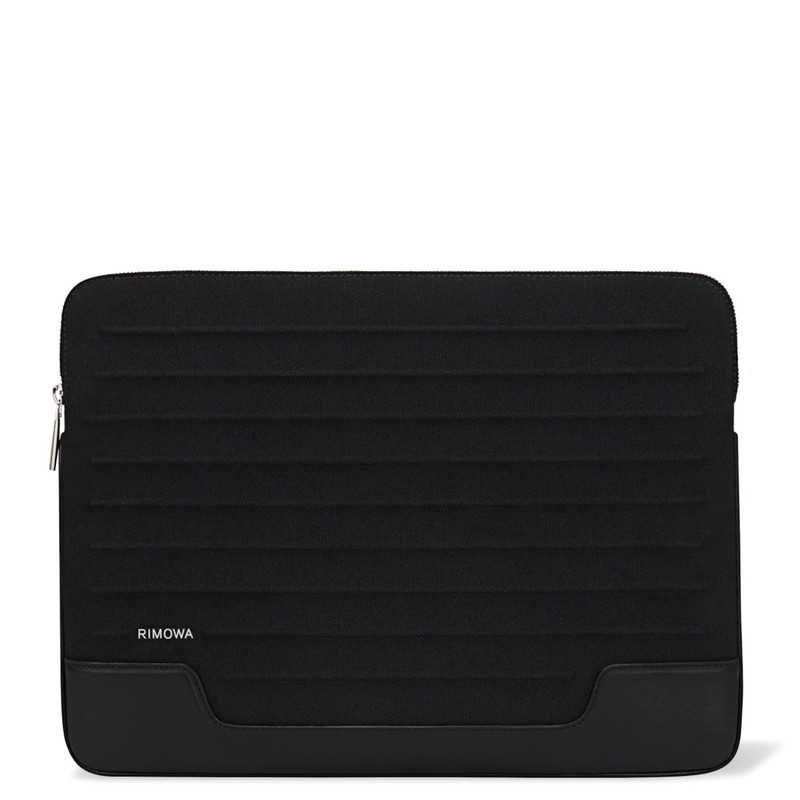 Never Still Flat Pouch 1