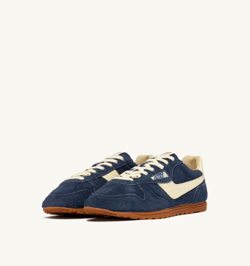 AUTRY WINDSPIN SNEAKERS IN BLUETTE AND RUTABAGA SUEDE AND LEATHER outlook