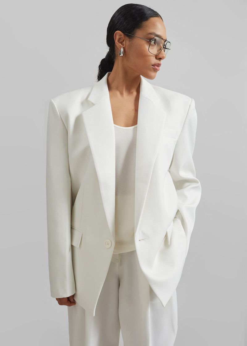 Jun Blazer - White 8