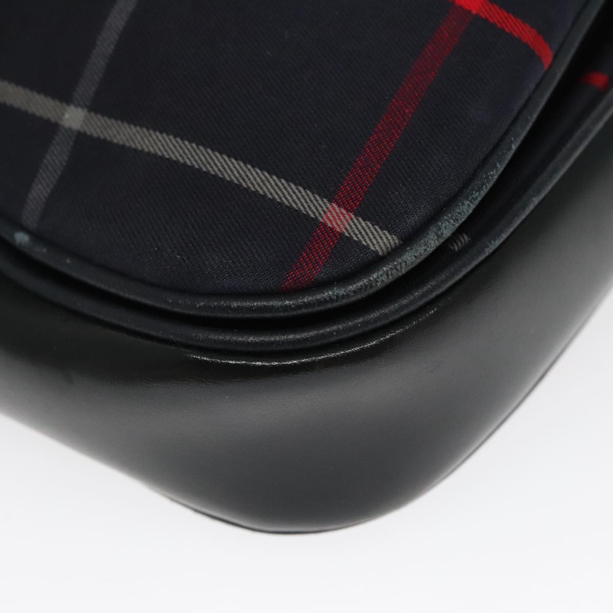 Burberry Nova Check Shoulder Bag Leather Navy Gold - 14