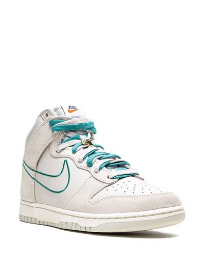 Nike Dunk High SE "First Use - Green Noise" sneakers outlook