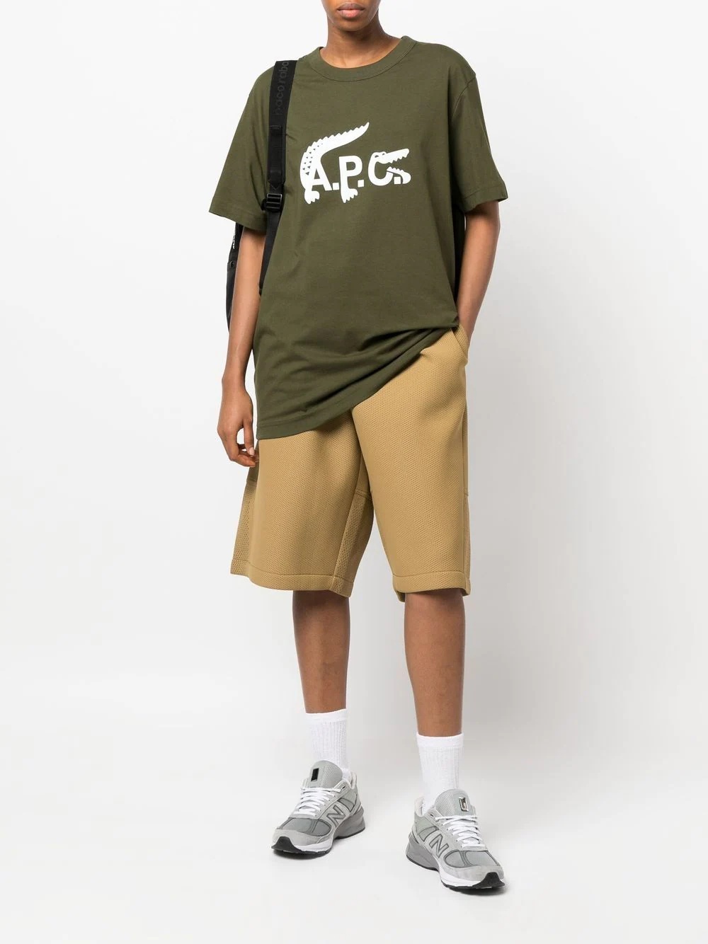 x A.P.C. logo-print cotton T-shirt - 3