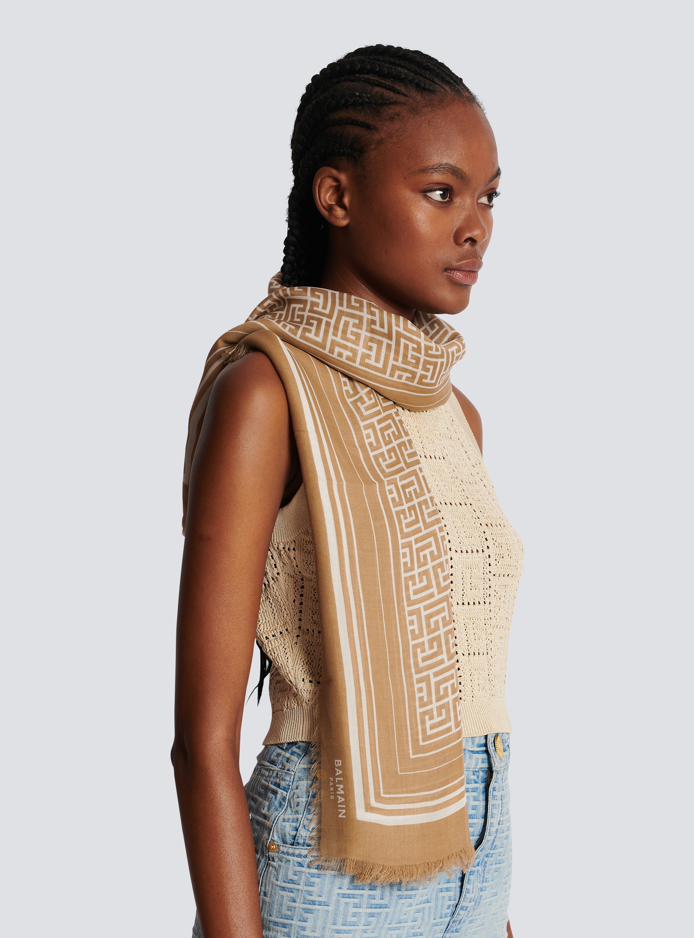 Monogrammed scarf - 4