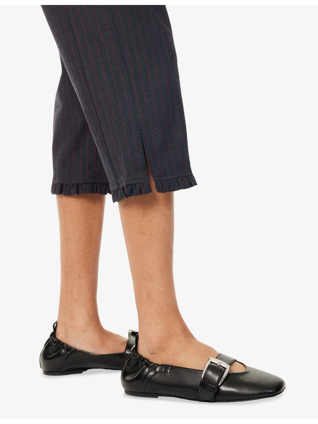 Striped Tailored Woven Capri Trousers - 5