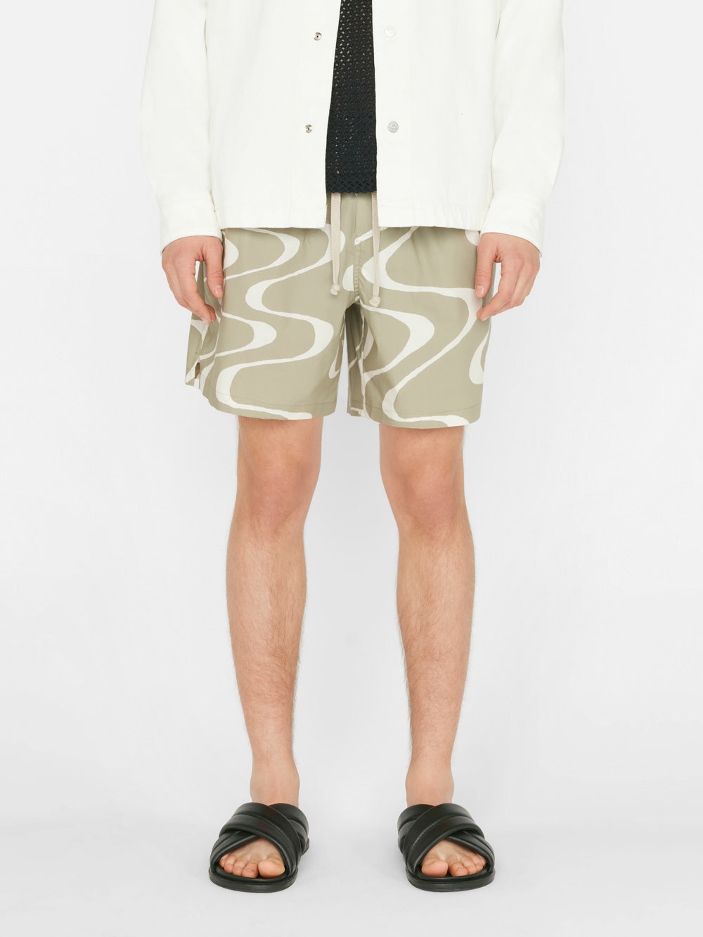 Abstract Wave Graphic Short in Sand Beige Print - 3