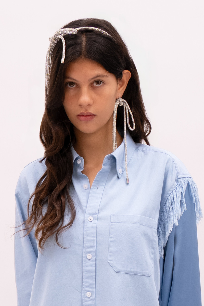 AREA LONG CRYSTAL KNOT EARRINGS outlook