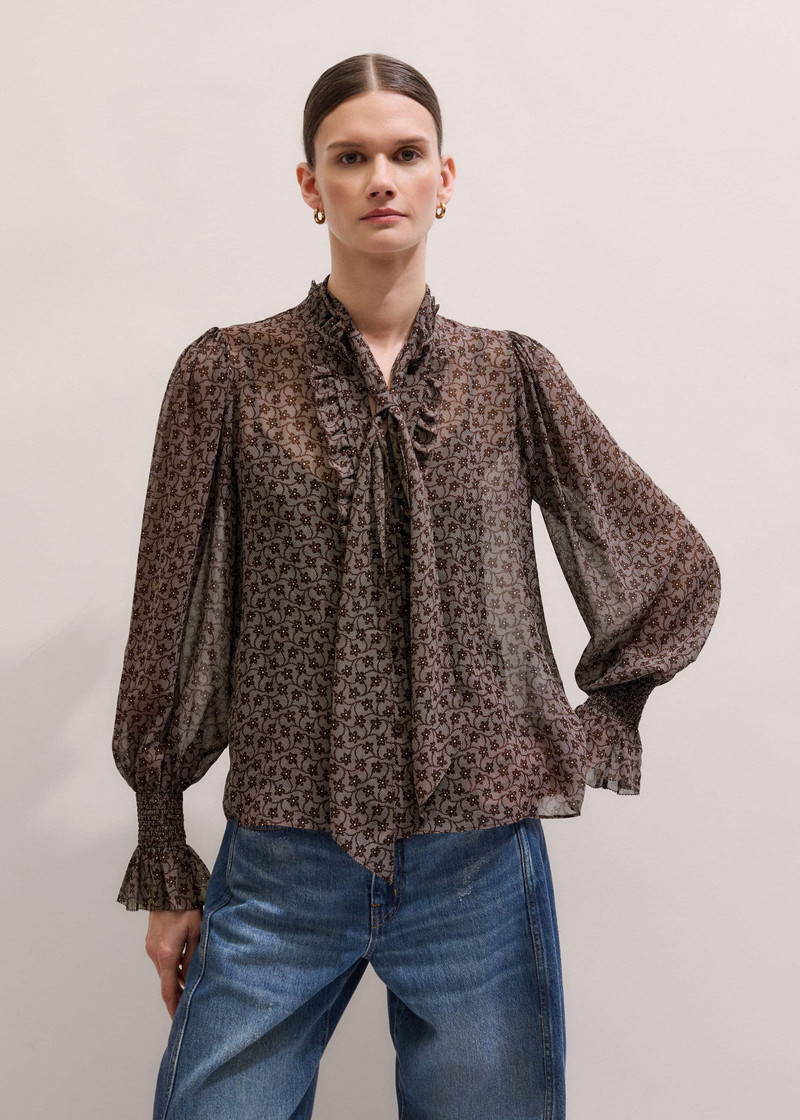 In-The-Details Blouse 5