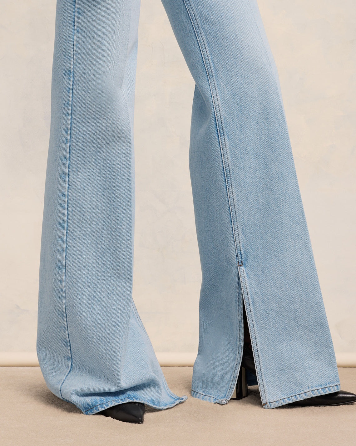 SLITTED FLARE FIT JEANS - 5