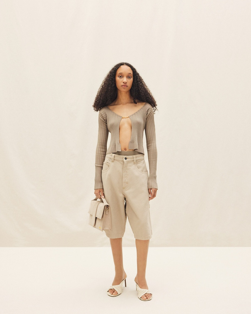 JACQUEMUS La maille Pralù longue outlook