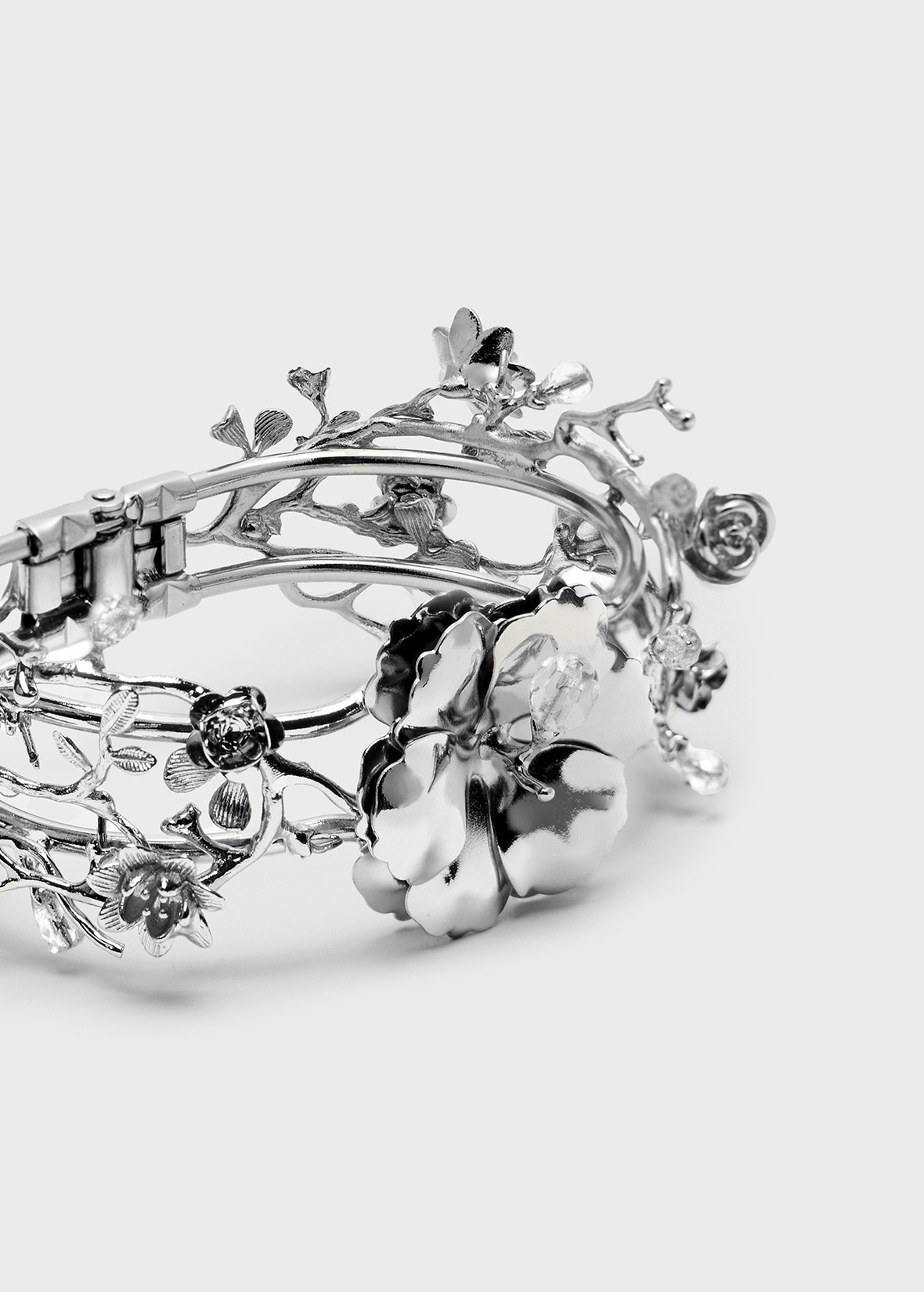 METAL FLOWER BRACELET - 2