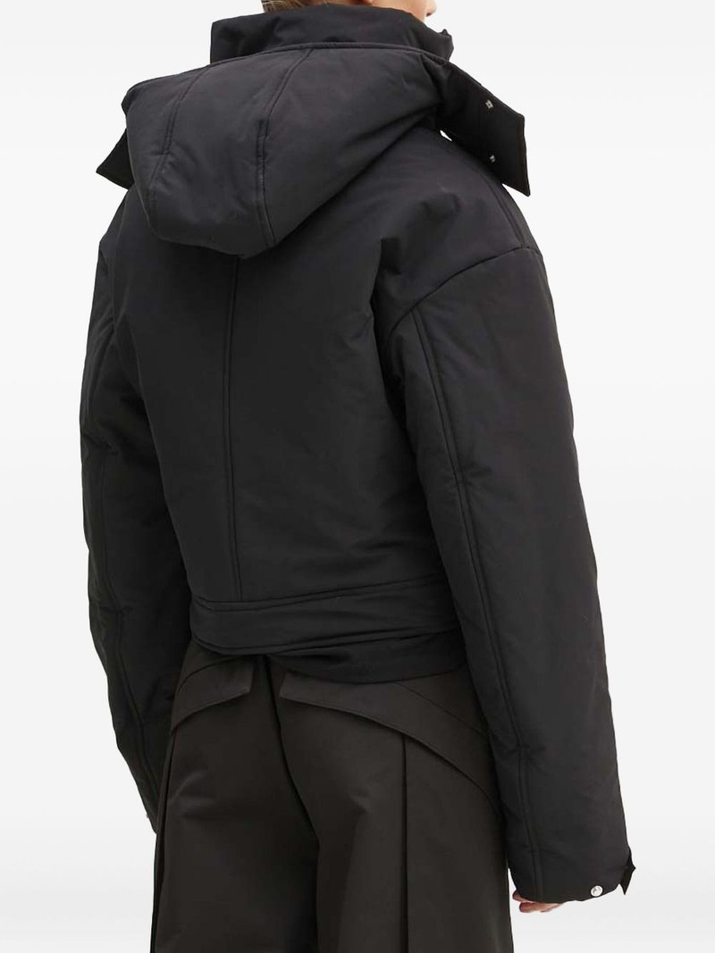 zip-fastening hooded jacket 3