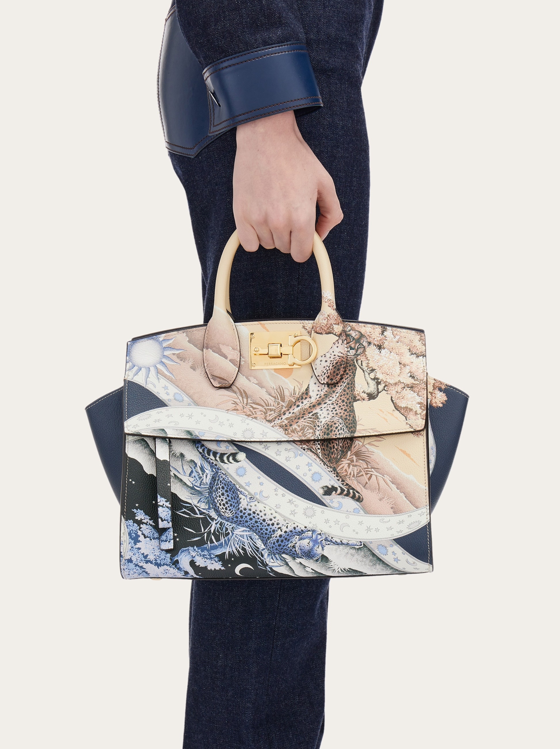 Ferragamo Studio Soft bag (S) - 3